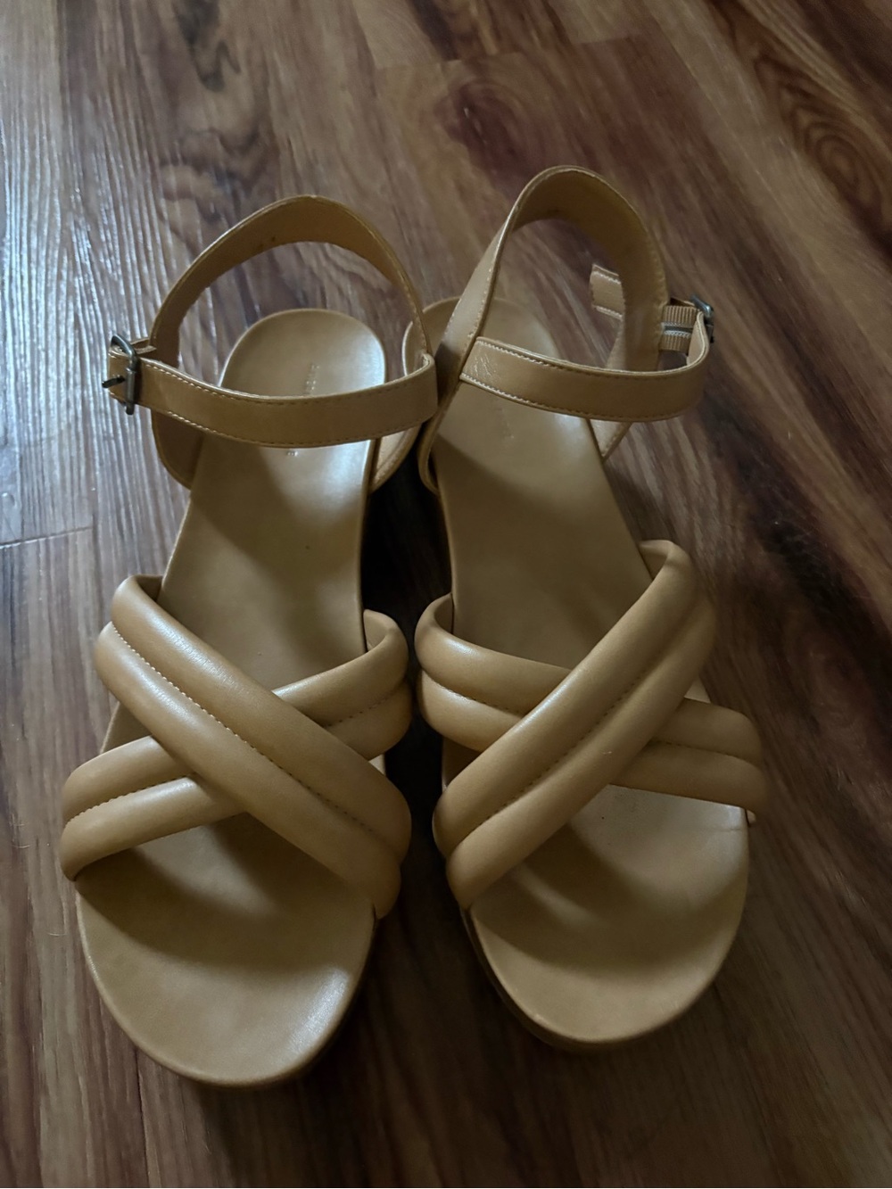 Women’s  Tan Strappy Sandals with Ankle Strap